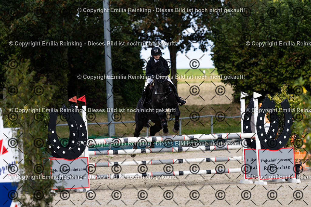 CL5A1636 | Emilia Reinking Fotografie - Realisiert mit Pictrs.com