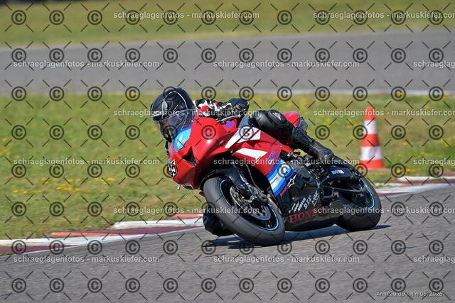 26BT01-1793 | 095 - Realisiert mit Pictrs.com