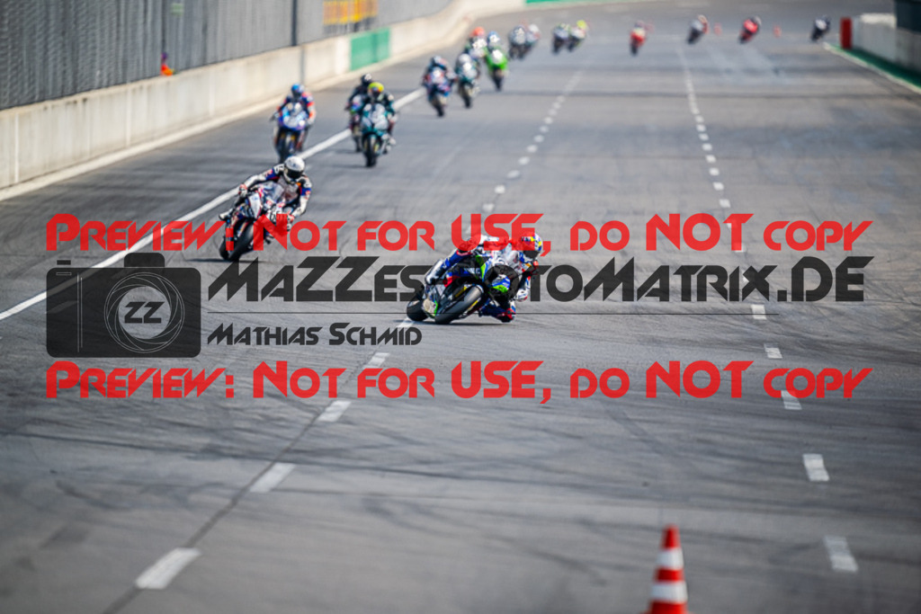 MaZZes_FotoMatrix_220508_93014 | Fotograf Mathias Schmid
Sportfotograf,
Eventfotograf,
Hochzeitsfotograf,
Portraitfotograf