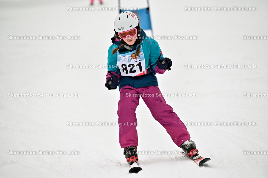 SRF_20.02.2026_1057 | Skirennfotos,Serfaus,Fiss,Ladis,Kinderskirennen,Winter,Tirol,Oberland,skirace,SFL,feelfree,weil wir's genießen,ski,Ski,skifahren,Sonnenplateau, - Realisiert mit Pictrs.com