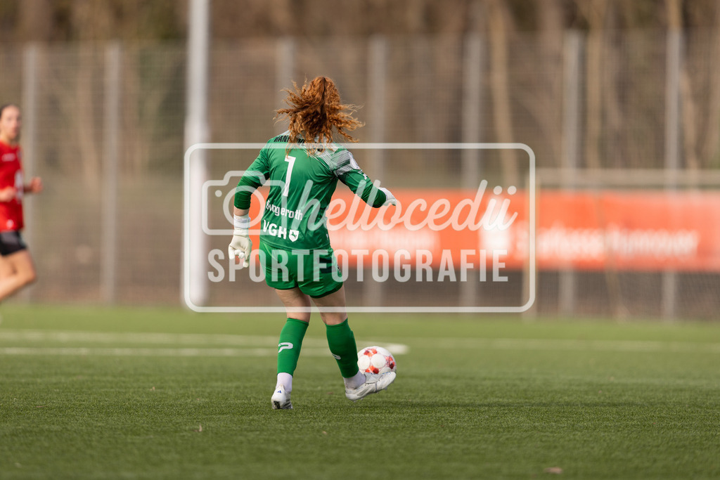 Fußball I Frauen I Saison 2025-2026 I Regionalliga Nord I 16. Spieltag I Hannover 96 - SpVg Aurich-119 | realhellocedii - Realisiert mit Pictrs.com