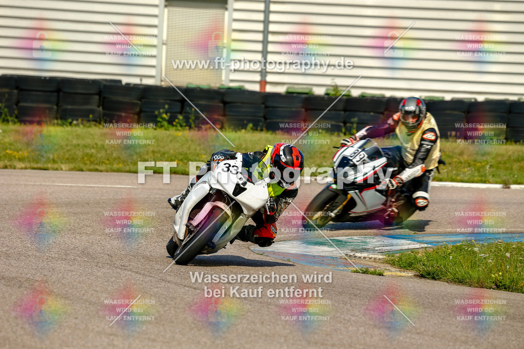 Chambley Juli-0225 | Hier findet Ihr Bilder von Touristenfahrten auf der Nürburgring Nordschleife oder von anderen Veranstaltungen die ich besucht habe. Viel Spass beim Durch Schauen 