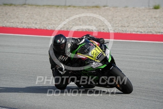 2024_10_27_PBK_31720 | Sportfotografie; SlowMotion; Video; Rennstrecke; Hafeneger; Speer; Racing; RSE; BMW; CBO; Trackday; Motorsportarena; Hockenheimring; Brno; Most; Barcelona; Valencia