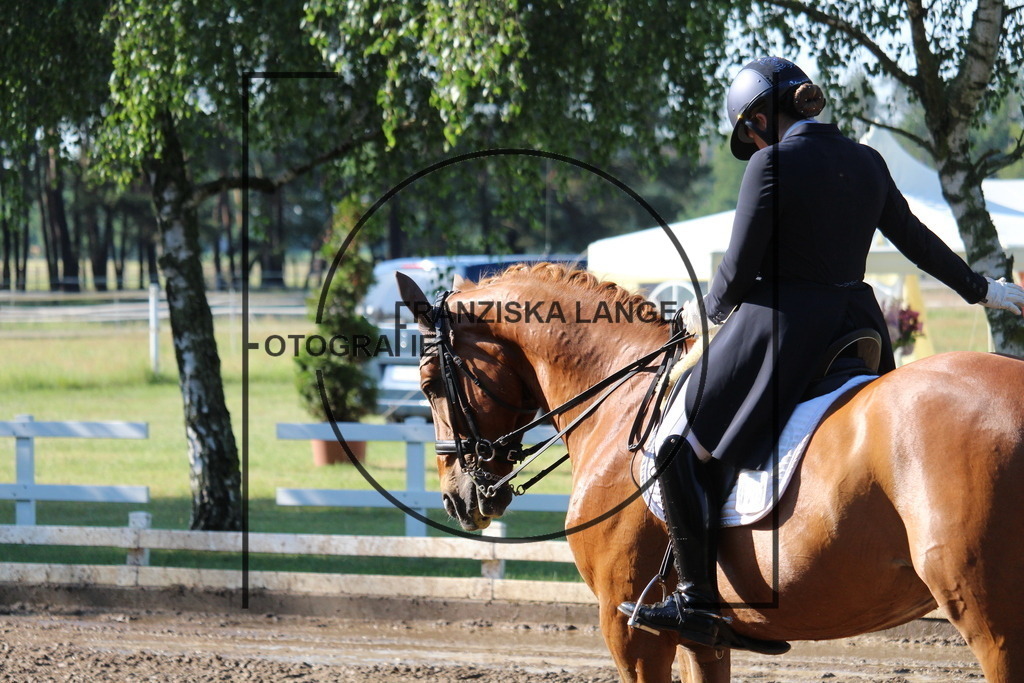 IMG_5976 | franziskalange - Realisiert mit Pictrs.com