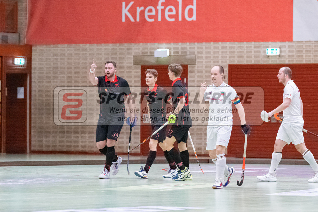 HK_20230113_102765 | 1. Bundesliga ( Halle ) Herren Crefelder HTC - DSD Düsseldorf am 13.1.2023 Crefelder HTC  ( CHTC ) Halle Glockenspitz , Krefeld , Ben Marquardsen ( DSD Düsseldorf #33 )