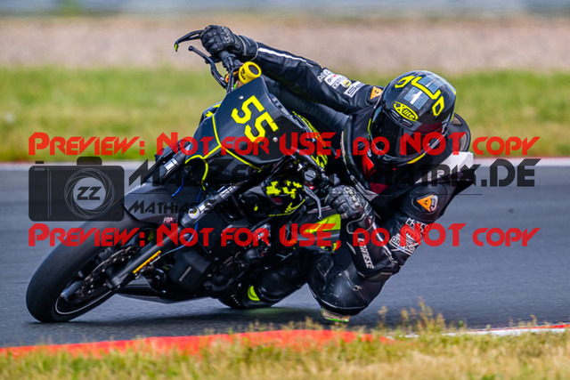 MaZZes_FotoMatrix_220520_4298 | Fotograf Mathias Schmid
Sportfotograf,
Eventfotograf,
Hochzeitsfotograf,
Portraitfotograf