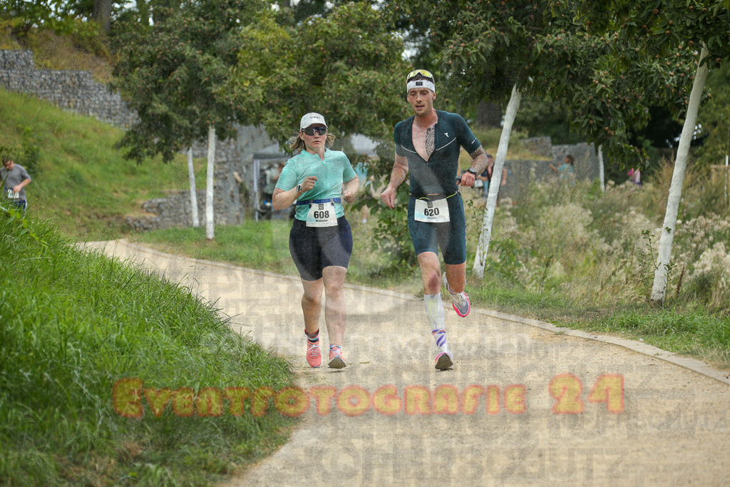 250824_1421_EX1_5938 | Sportfotografie im Rhein-Sieg Kreis, Köln, Bonn, NRW, Rheinland Pfalz, Hessen, etc. Unser Tätigkeitsfeld umfasst den Laufsport vom Volkslauf über den Marathon, Duathlon, Triathon bis zum Ultralauf wie Kölnpfad Ultra oder Schindertrail.