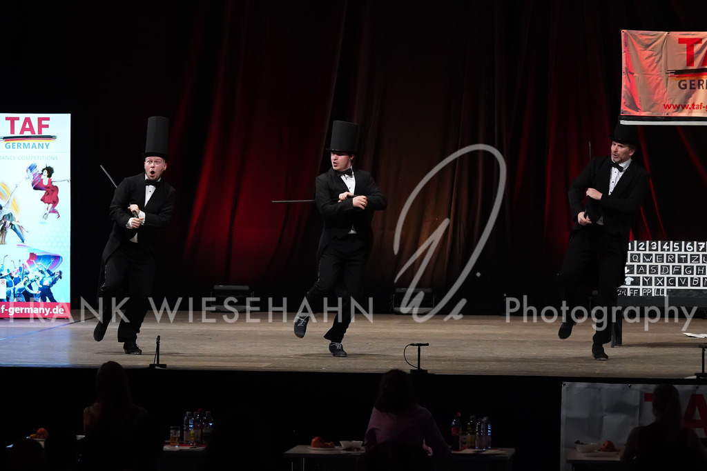 FW702255 | FRANK WIESEHAHN MEDIA - Realisiert mit Pictrs.com