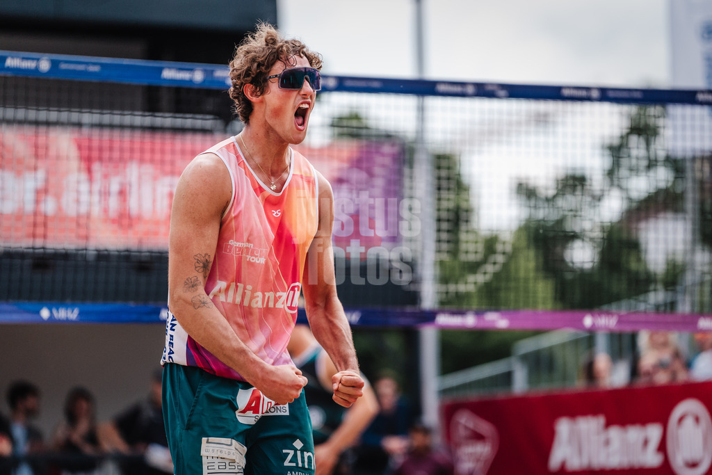 Beachvolleyball | Männer | Allianz German Beach Tour 2025 | Tourstop Hamburg | 31.05.2025 | Hennes Nissen jubelt