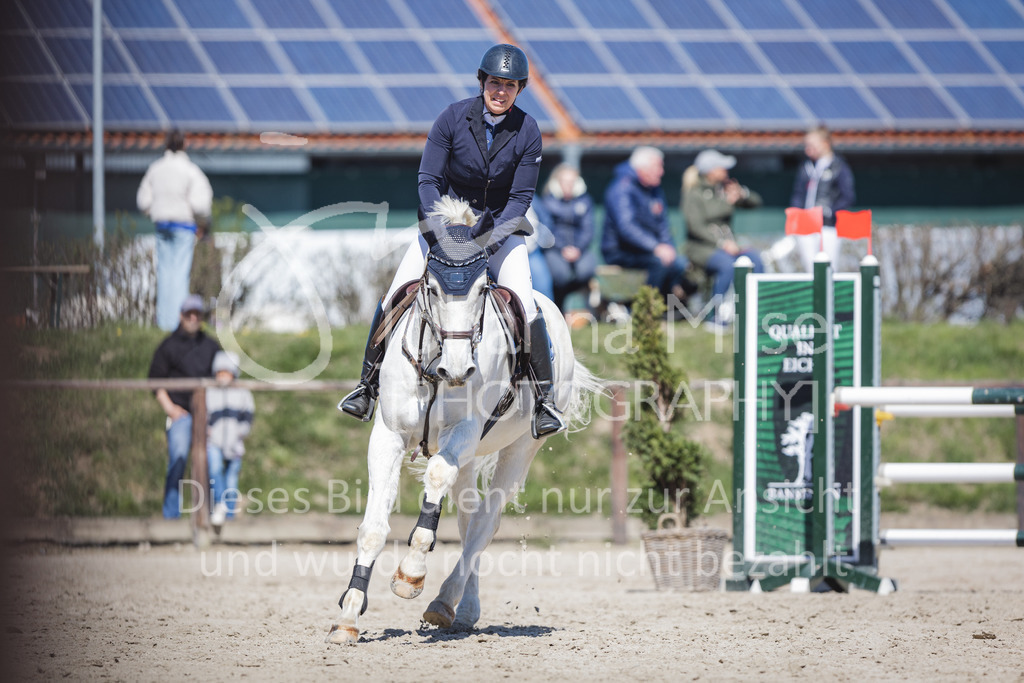 220416_3_A-Springen2-461 | Frühlingsfest der Pferde
Herford
16.April 2022
03/2 Sprigprüfung mit steigenden Anforderungen Kl. A** geschlossen 44-481 RLP