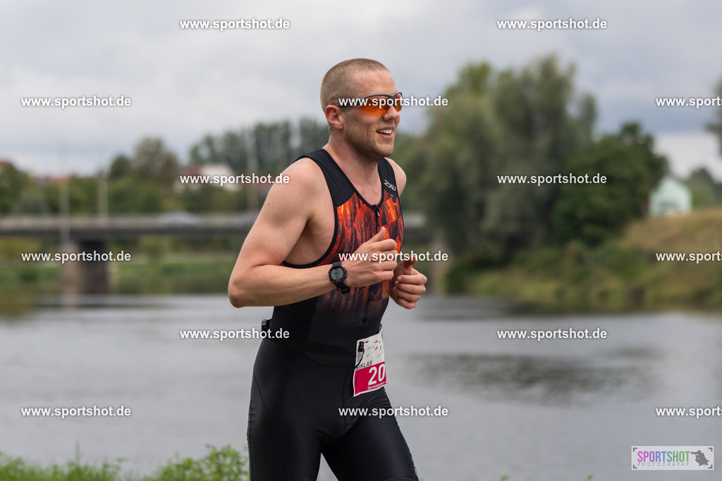 AR7_1649 | 34.REGENSBURG TRIATHLON 2025 #tristar_regensburg #regensburgtriathlon #triathlonregensburg #tristar #yourpictrs #sportshot_your_pictrs @Sportshotphotography @triathlonbundesliga