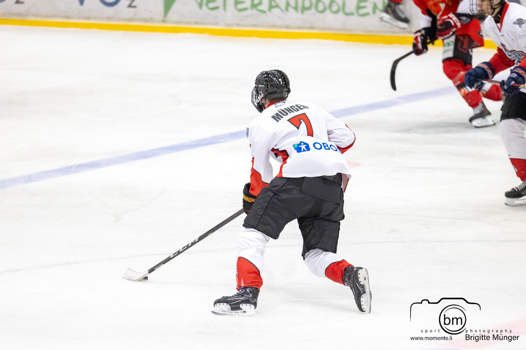 Tyresö Hanviken Hockey vs IFK Täby HC_570A0781 | Preseason U18 Regional Herr Östra - Realisiert mit Pictrs.com