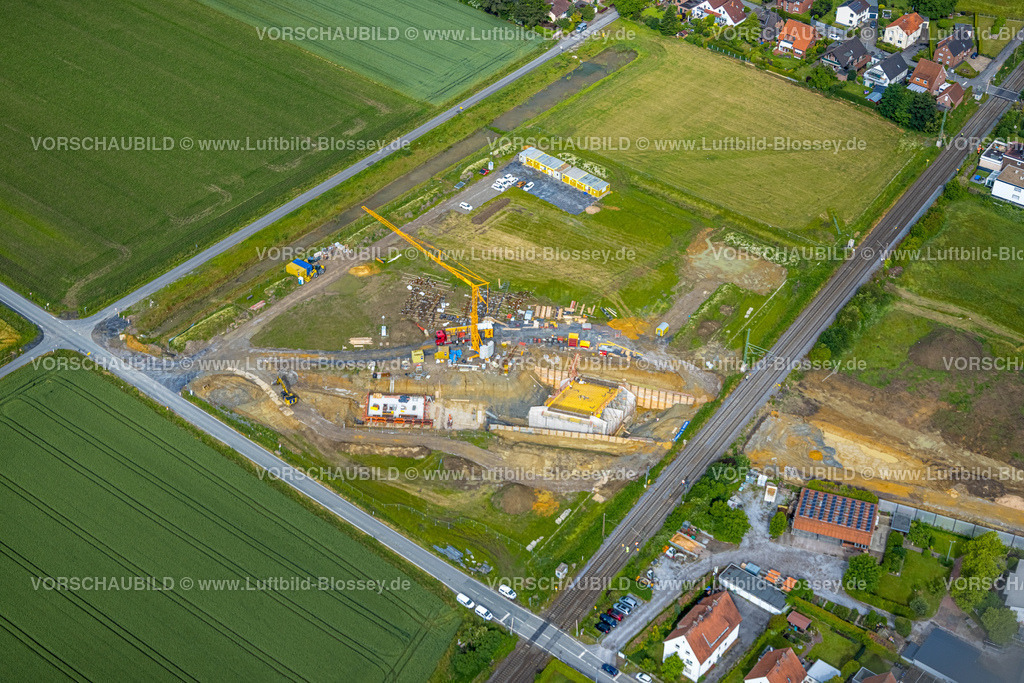 Hamm220602258 | Luftbild, geplanter Haltepunkt in Westtünnen, Baustelle am Südfeldweg und Von-Thünen-Straße für den künftigen Bahnhaltepunkt, Rhynern, Hamm, Ruhrgebiet, Nordrhein-Westfalen, Deutschland