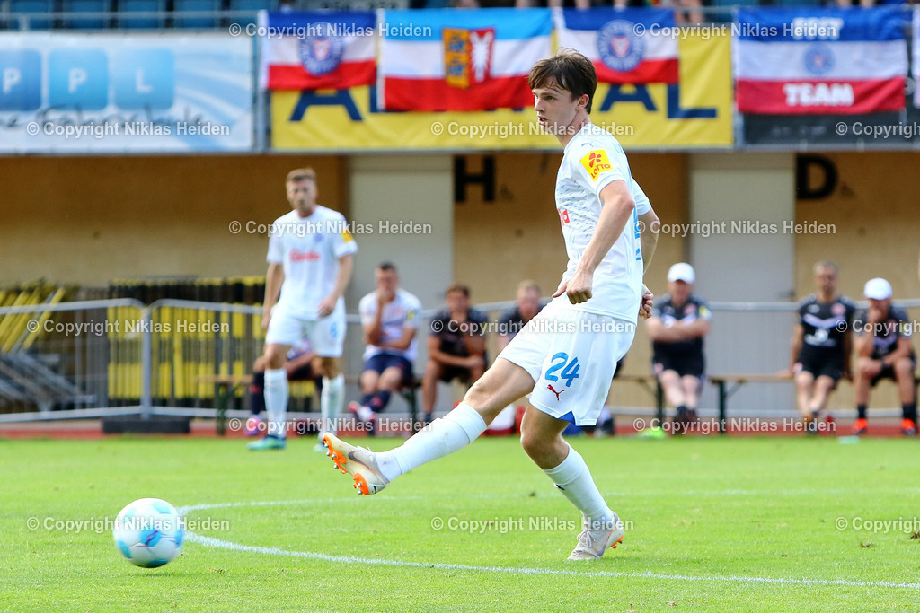 NH_1FSVMainz05_HolsteinKiel_Testspiel_02082024 | #24 Magnus Knudsen (Holstein Kiel)Fußball I Herren I Testspiel I Saison 2024-2025 I 1.FSV Mainz 05 - Holstein Kiel I 02.08.2024 I Silberstadt Arena
