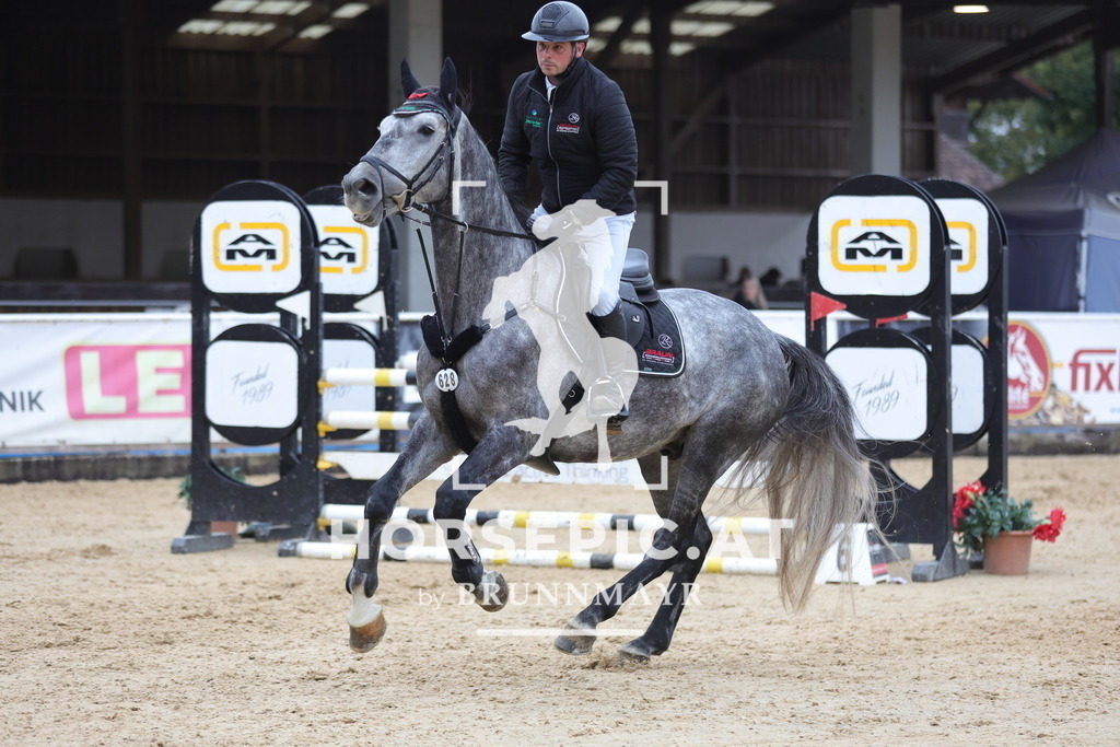 0P6A6559 | Willkommen bei Brunnmayr - Design & Fotografie – Ihrem Spezialisten für Reitturniere und Pferdeveranstaltungen in Oberösterreich, Salzburg und Bayern! Seit über 17 Jahren sind wir leidenschaftlich dabei.
