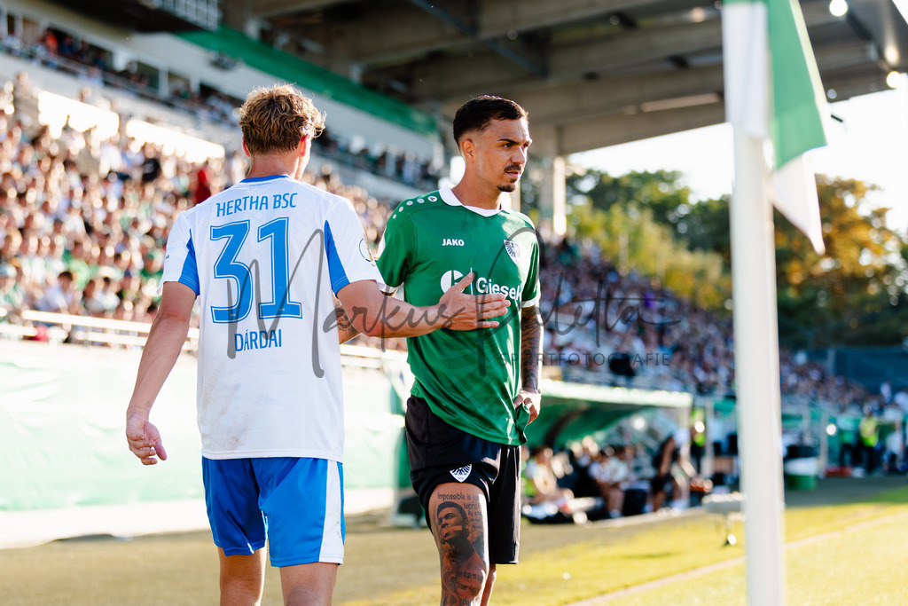 DFB-Pokal 2025/2026, 1. Runde: SC Preußen Münster - Hertha BSC Berlin | Münster, 18.08.2025: DFB-Pokal 2025/2026, 1. Runde, SC Preußen Münster gegen Hertha BSC Berlin im LVM-Preußenstadion in Münster.(Foto: sportfotografie.ms | Markus Paletta) - Realisiert mit Pictrs.com