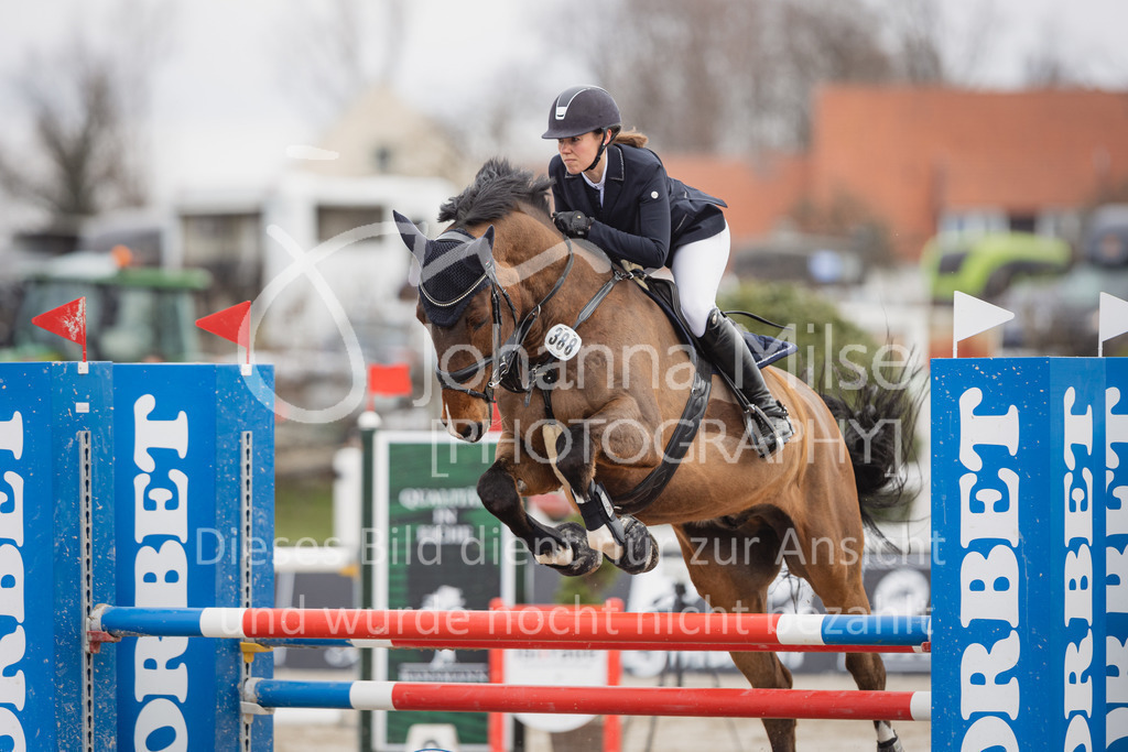 220403_HF-Laar_L-Spr-212 | SEASON OPENING 2022
Herford Laar
03.04.2022
11 Springprüfung Kl.L m.Siegerrunde