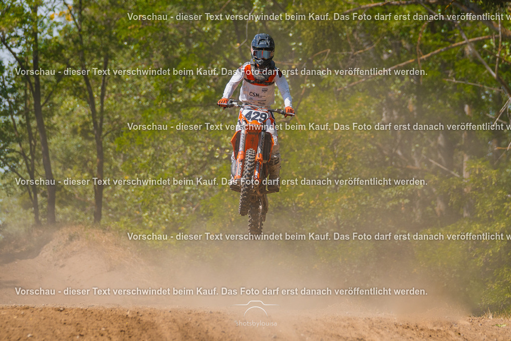 07_05_BernauerSchleife-6680 | Sportfotografin aus Berlin-Brandenburg mit Fokus auf Motocross. Ich halte deine sportliche Leistung und echte Emotionen auf und neben der Strecke professionell fest. Entdecke die Fotos von deinem Rennen und bestelle sie direkt hier im Shop.