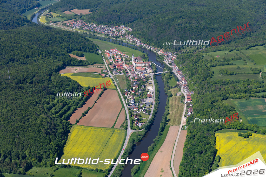 Das Luftbild der Stadt Pielenhofen wurde 2021 vom Flugzeug heraus erstellt (keine Drohne) Aufnahmehöhe ca.450 Meter- hohe Bildauflösung und Druck-Qualität garantiert!