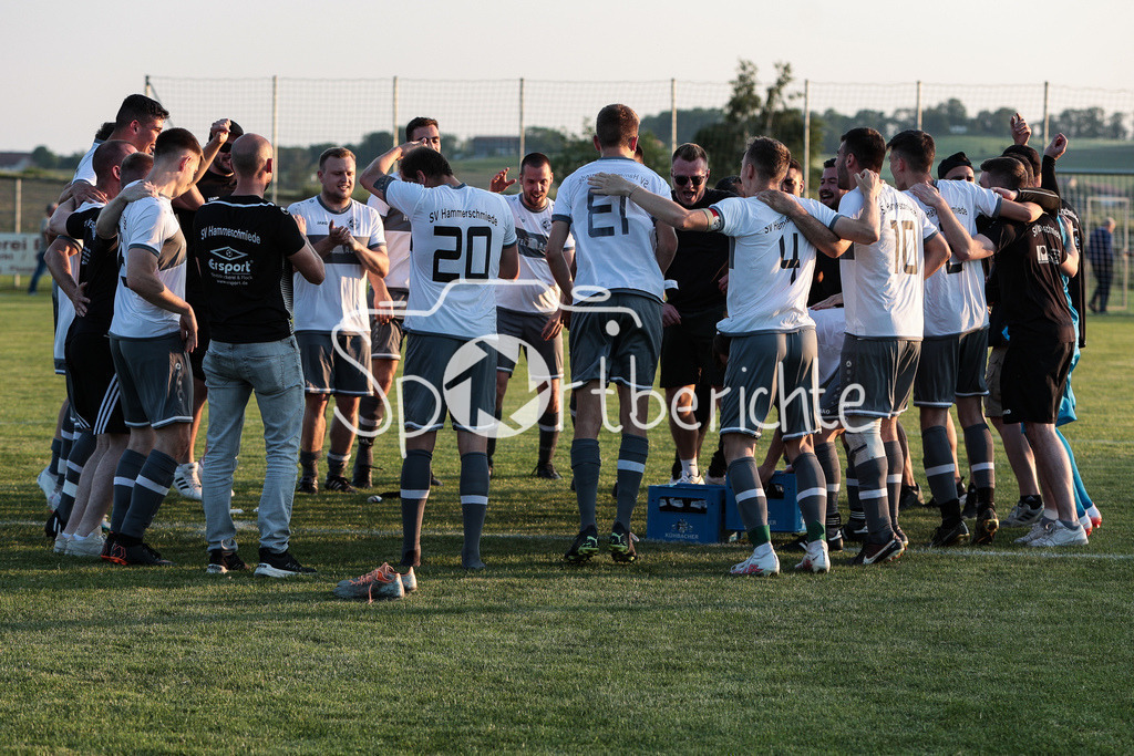 DJK Stotzard - SV Hammerschmiede | Professionelle Sportfotos aus den Bereichen Fußball, Eishockey, Handball und vieles mehr. Ob Sieg oder Niederlage