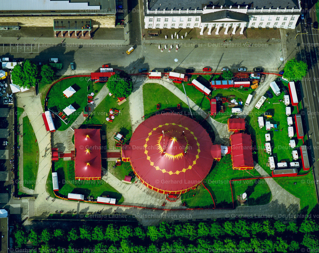 7000807 | Zirkus auf dem Friedrichsplatz, Kassel