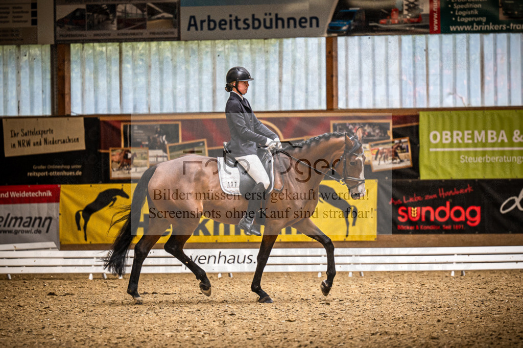 DOS_1609 | Entdecke hochwertige Reitturnierfotos von Foto Oger. Professionell, emotional und authentisch – jetzt Lieblingsmomente im Shop bestellen.Deutschlandweite Turnierfotografie. - Realisiert mit Pictrs.com