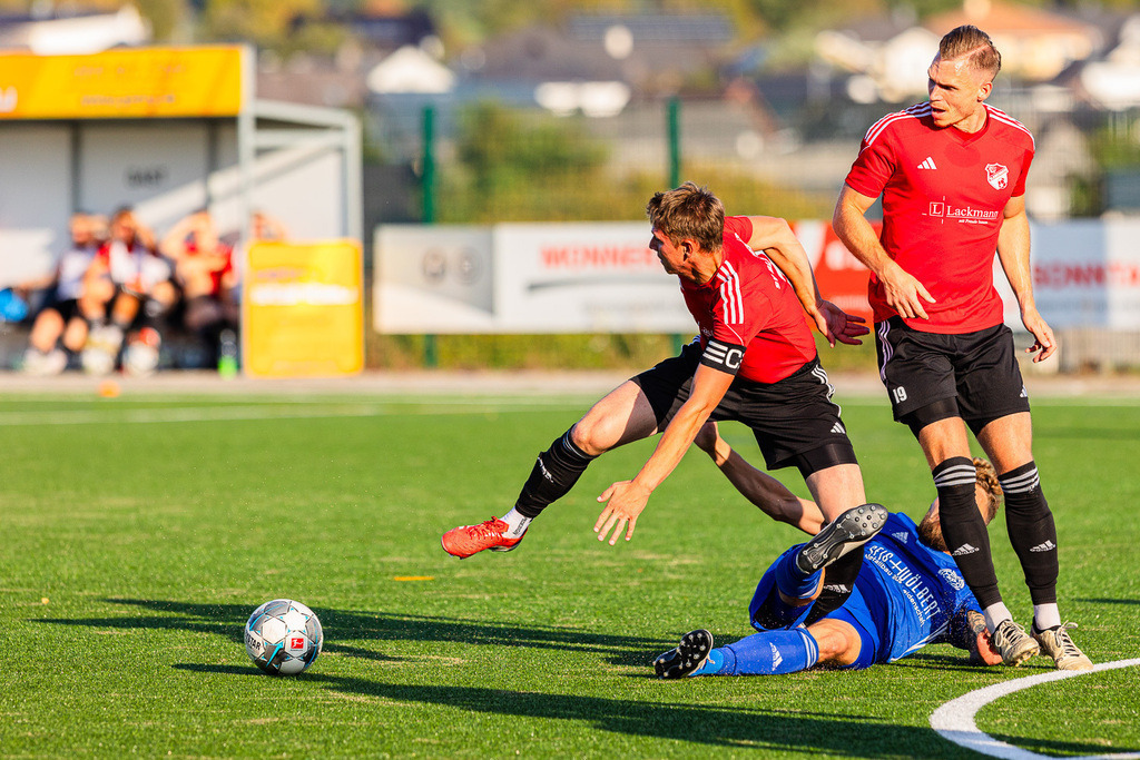 SG Morshausen - SV Blankenrath | Sportfotografie Hermann-Josef Stoffel - Realisiert mit Pictrs.com