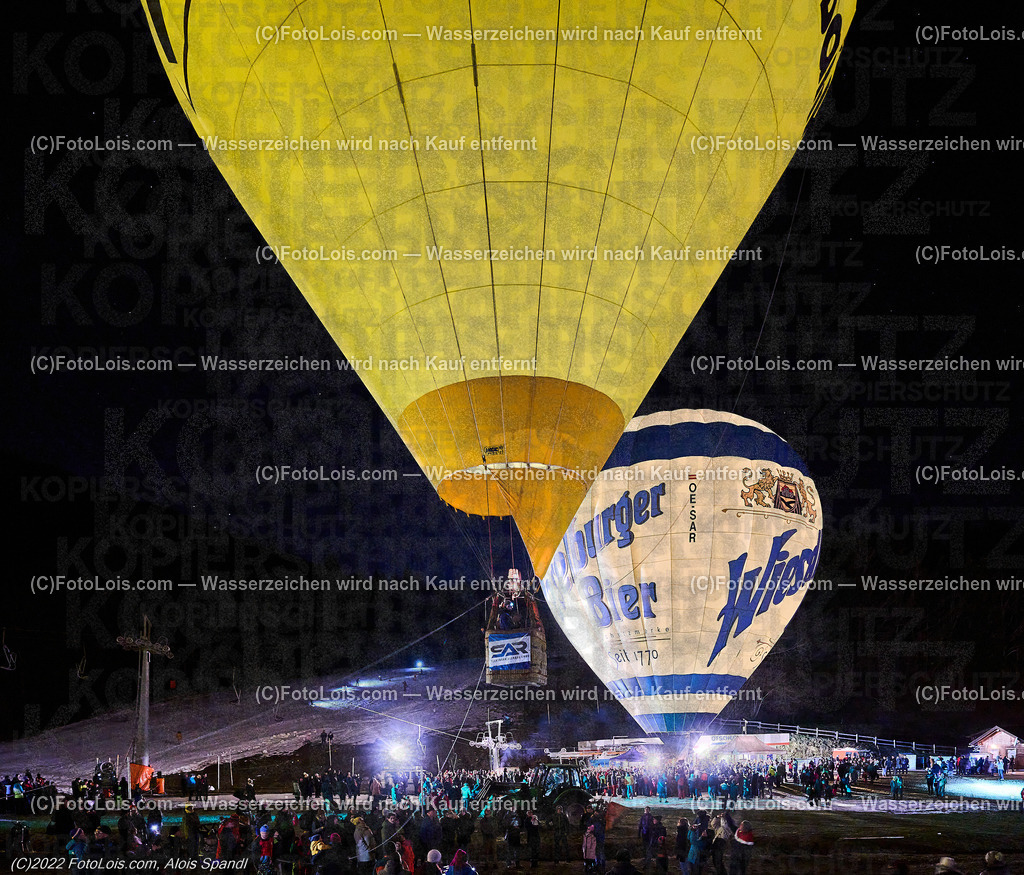 ALP0418_Nacht der Ballone_Lackenhof | (C)FotoLois.com, Alois Spandl, 'Nacht der Ballone' des Ballonclub ÖTSCHERLAND in Lackenhof/Weitental, gemeinsame Veranstaltung mit Tourismusverband ÖTSCHER, Mi 28. Dezember 2022.