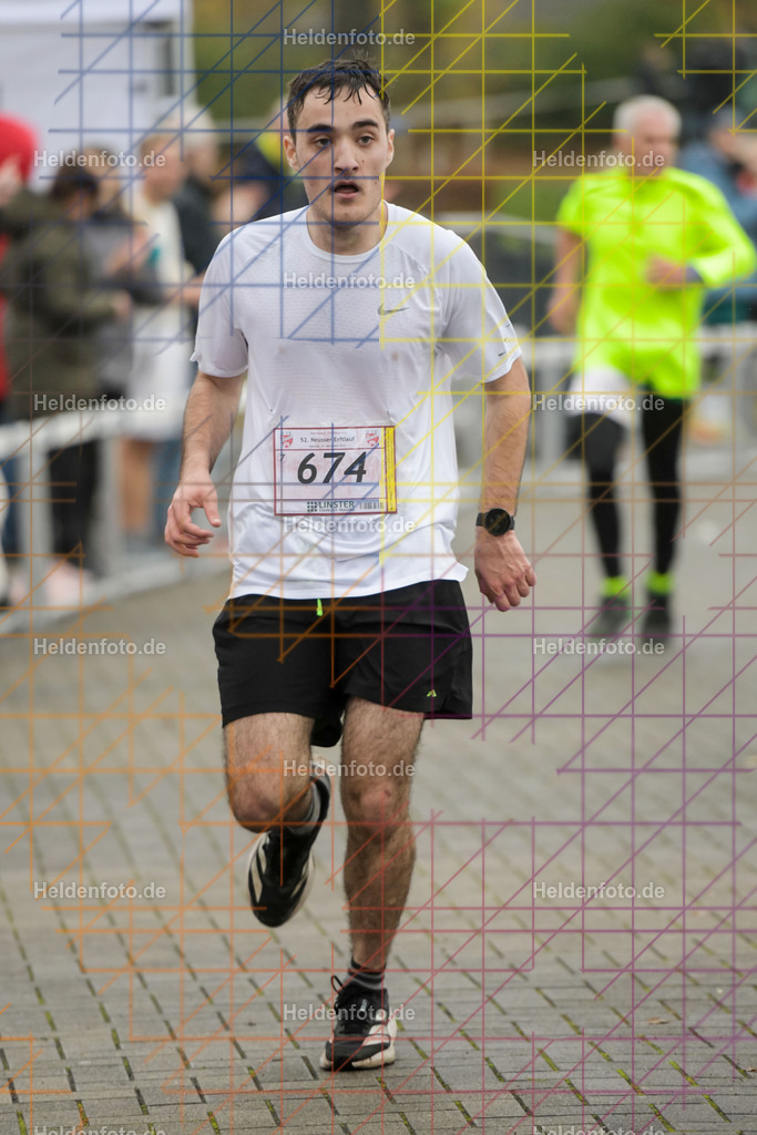 Neusser Erftlauf 2025  | 15km Neusser Erftlauf 2025 Foto: Heldenfoto.de