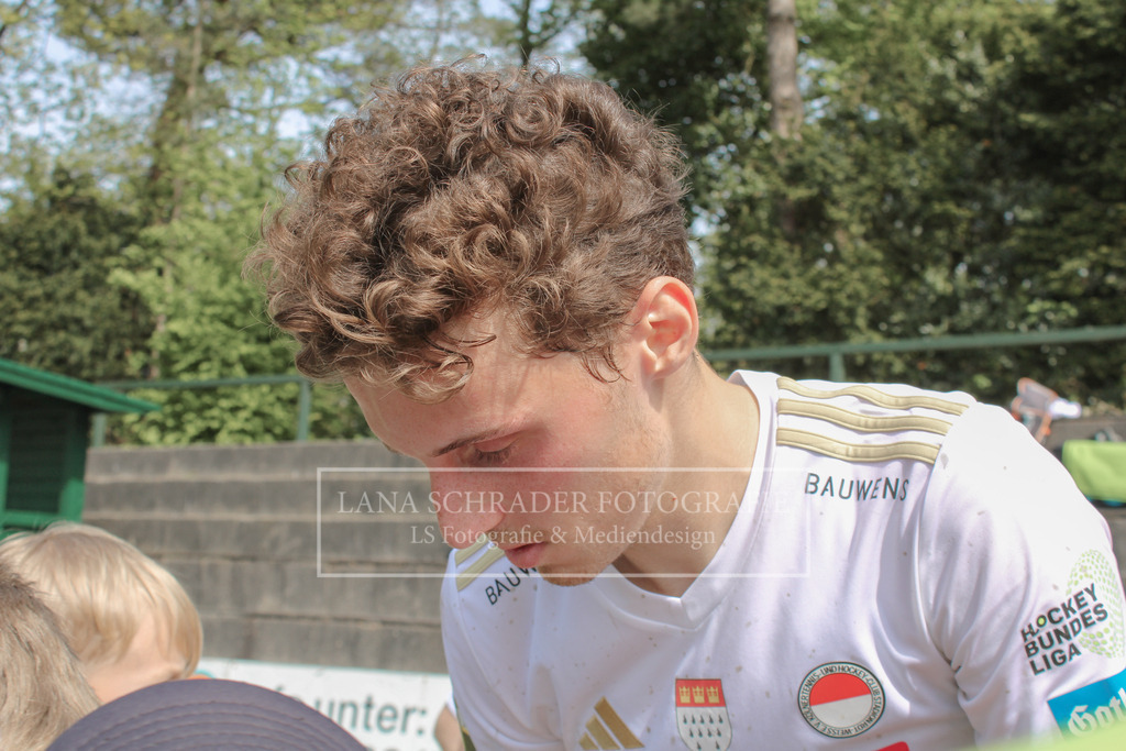 Bundesliga Herren HTC Uhlenhorst Mülheim - Rot-Weiß Köln 13.04.24 Mülheim-053 | lanaschraderfotografie - Realisiert mit Pictrs.com