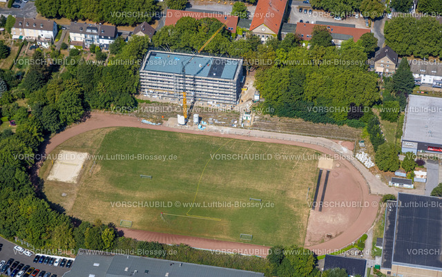 Hattingen220807905 | Luftbild, Baustelle und Neubau am Althoff-Stadion der SG Welper, Welper, Hattingen, Ruhrgebiet, Nordrhein-Westfalen, Deutschland
