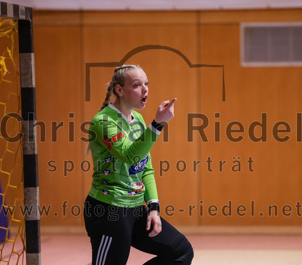 2025-01-18_108_SpVgg_Altenerding_gegen_TV_Altoetting | Erding, Deutschland, 18.01.2025:Handball, Bezirksoberliga Frauen Altbayern 2024 / 2024, 11. Spieltag, SpVgg Altenerding gegen TV Altötting, Endergebnis: 19:24Torfrau Hanna Obermair (SpVgg Altenerding, #1)Foto: Christian Riedel / fotografie-riedel.net