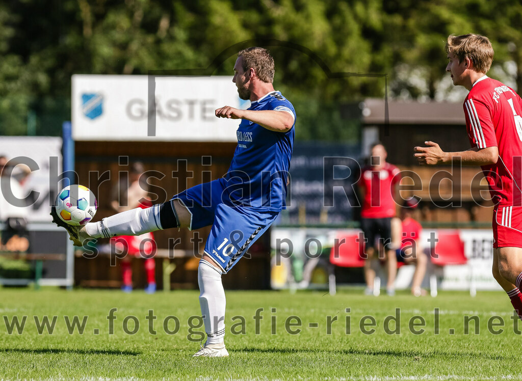 2023-09-09_058_FC_Langengeisling_III_gegen_FC_Fraunberg_II | Erding, Deutschland, 09.09.2023:
Fußball, C-Klasse 2023 / 2024, 6. Spieltag, FC Langengeisling III gegen FC Fraunberg II, Endergebnis: 1:2

Foto: Christian Riedel / fotografie-riedel.net
