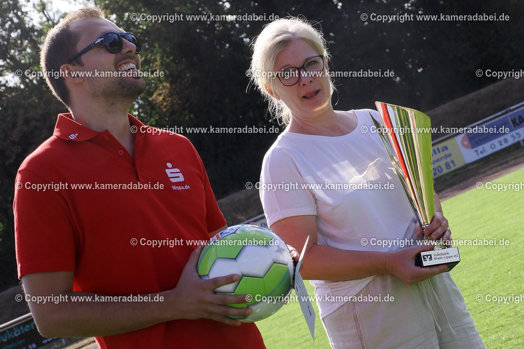 Fußball : Voerder Stadtmeisterschaft am 01.08.2026 auf der Anlage des TV Voerde mit SV 08/29 Friedrichsfeld, SV Spellen und dem TV Voerde. Der STV Hünxe vervollständigt als 4. Mannschaft das Turnier. | Fußball : Voerder Stadtmeisterschaft am 01.08.2026 auf der Anlage des TV Voerde mit SV 08/29 Friedrichsfeld, SV Spellen und dem TV Voerde. Der STV Hünxe vervollständigt als 4. Mannschaft das Turnier. - Realisiert mit Pictrs.com