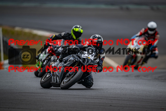 MaZZes_FotoMatrix_230719_6092 | GELB