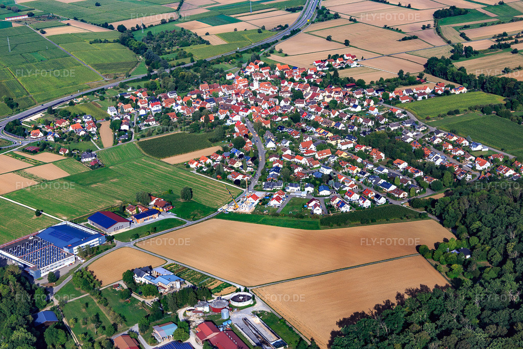 Luftbild: Ortsansicht von Süden im Ortsteil Jettenburg in Kusterdingen im Bundesland Baden-Württemberg in Deutschland. Foto: IMG_008643.jpg vom 27.08.2020 durch Werner Riehm/FLY-FOTO.de