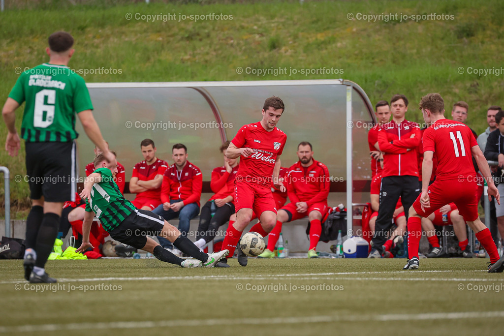Gladenbach_Silberg (68) | 22.04.2023; Kreisoberliga Gießen/Marburg Nord; Kunstrasenplatz Gladenbach; SC Gladenbach - SG Silberg/Eisenhausen; Ergebnis: 2:2 (1:2)