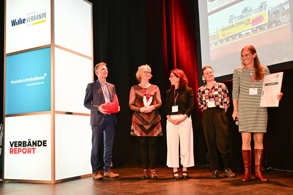 0298Media_V_Award_2025_Foto_Stefan_Wernz | Fotograf Köln - Realisiert mit Pictrs.com