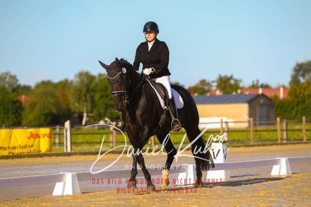 DKP44874 | Turniersportfotografie; Pferdefotografie; Dressurfotografie