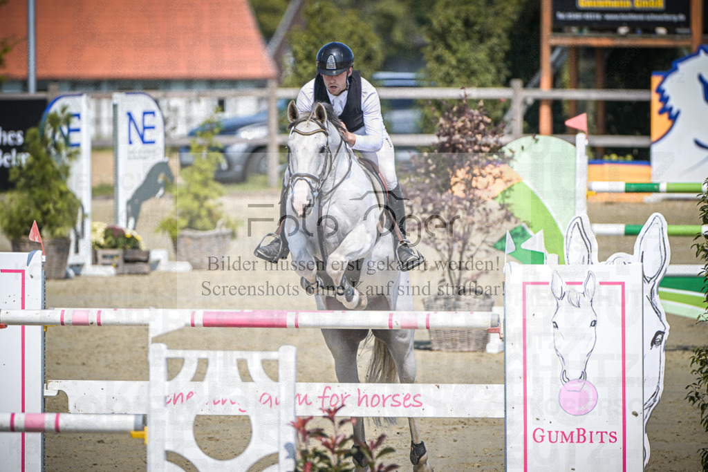 DOS_0261 | Entdecke hochwertige Reitturnierfotos von Foto Oger. Professionell, emotional und authentisch – jetzt Lieblingsmomente im Shop bestellen.Deutschlandweite Turnierfotografie. - Realisiert mit Pictrs.com