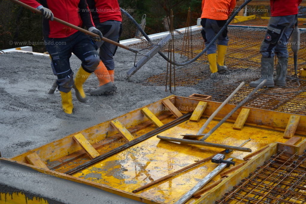 bib-hbablauf-rohbau-abkd-0089 | Nach LV-Leistungsgruppen sortierte Detailfotos über den Bau eines Hauses. Alle Hausbau-Bilder direkt vom Urheber und Autor der Website Haus-Selber-Bauen.com