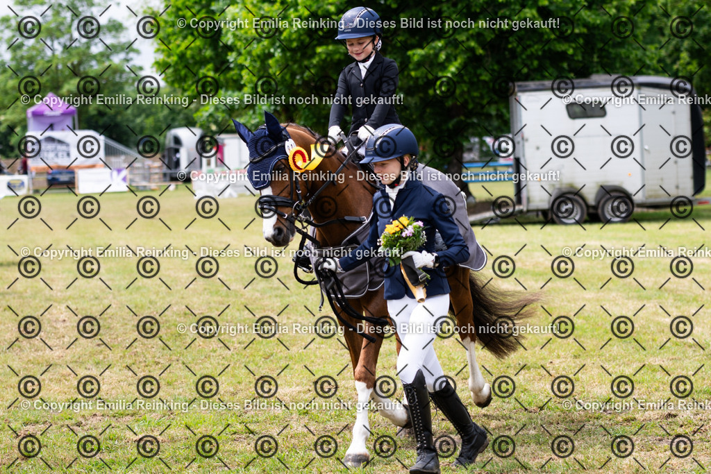 CL5A9233 | Emilia Reinking Fotografie - Realisiert mit Pictrs.com