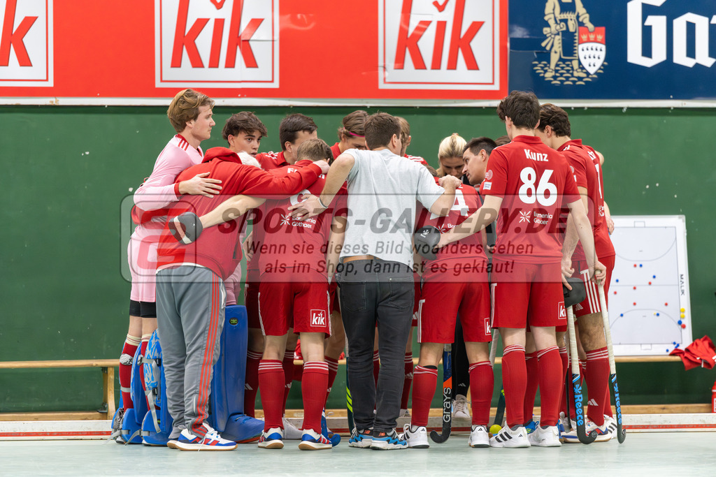 SFE_20251213_0008 | Köln, Deutschland, 13.12.2025:  Hockey 1. Bundesliga Herren Rot-Weiss - DSD Düsseldorf im KTHC Stadion Rot-Weiss Köln Tennis and Hockey Club am 13.12.2025 in Köln, Deutschland. (Foto von Fehrmann)Köln, Germany, 13.12.2025: Hockey 1. Bundesliga Herren Rot-Weiss - DSD Düsseldorf in KTHC Stadion Rot-Weiss Köln Tennis and Hockey Club at 13.12.2025 in Köln, Deutschland. (Foto from Fehrmann)