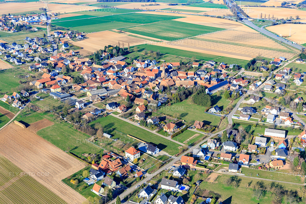 Aerial view: View of the town from the southwest in Bernolsheim in the state Bas-Rhin, France.Photo: IMG_097643.jpg taken on 03/16/2017 by Werner Riehm/FLY-FOTO.comResolution of the original: 5472 x 3648 px