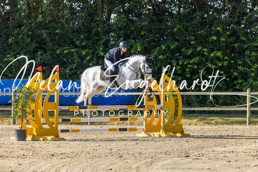 7I8A7286 | melanie-engelhardt-photography - Realisiert mit Pictrs.com