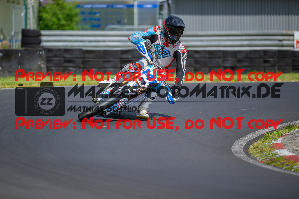 MaZZes-Fotomatrix-20260508-44269 | G3
