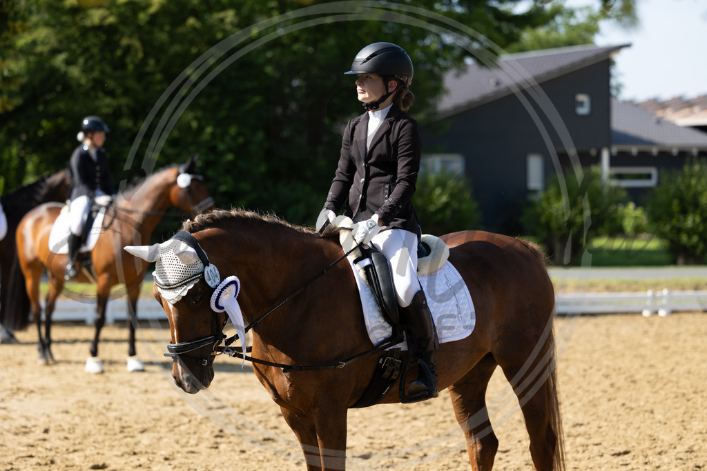 994A3841 | sabrinanicolaifotografie - Realisiert mit Pictrs.com