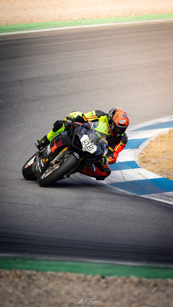 Ducati Trackday Hockenheimring 2026 | Entdecken Sie die faszinierende Welt von Alexander Tschuncky Arts: Kreative Fotografie, atemberaubende Automobilkunst und hochwertiger Bilderdruck. Lassen Sie sich inspirieren! - Realisiert mit Pictrs.com