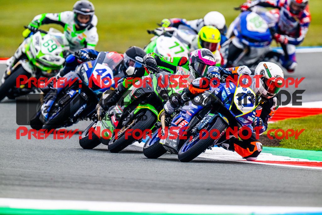 MaZZes_Fotomatrix_230422_2233 | WSSP300