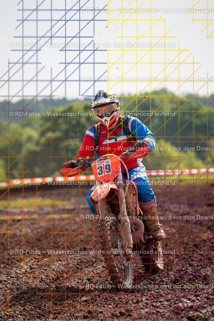 Wolfshausen 4 Lauf -742 | Sportfotografie von RO-Fotos: Motorsport, Motocross, Enduro, Laufveranstaltungen und Triathlon. Professionelle Fotos von Sportlern und Events. - Realisiert mit Pictrs.com